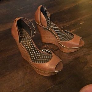 Jessica Simpson Wedges